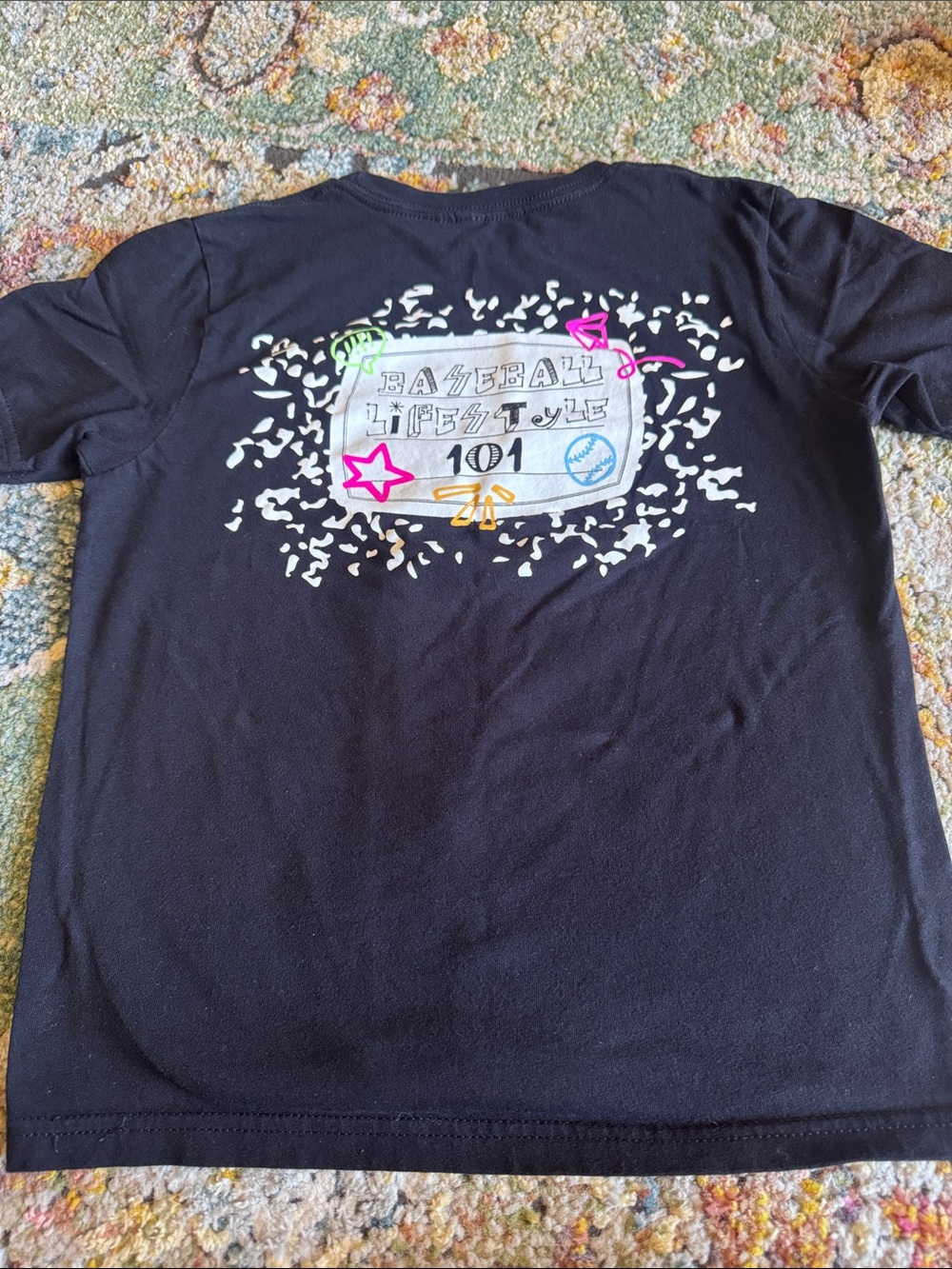BASEBALL LIFESTYLE 101 COMPOSITIONTEE IN SZ YOUTH MED…GENTLY WORN.
